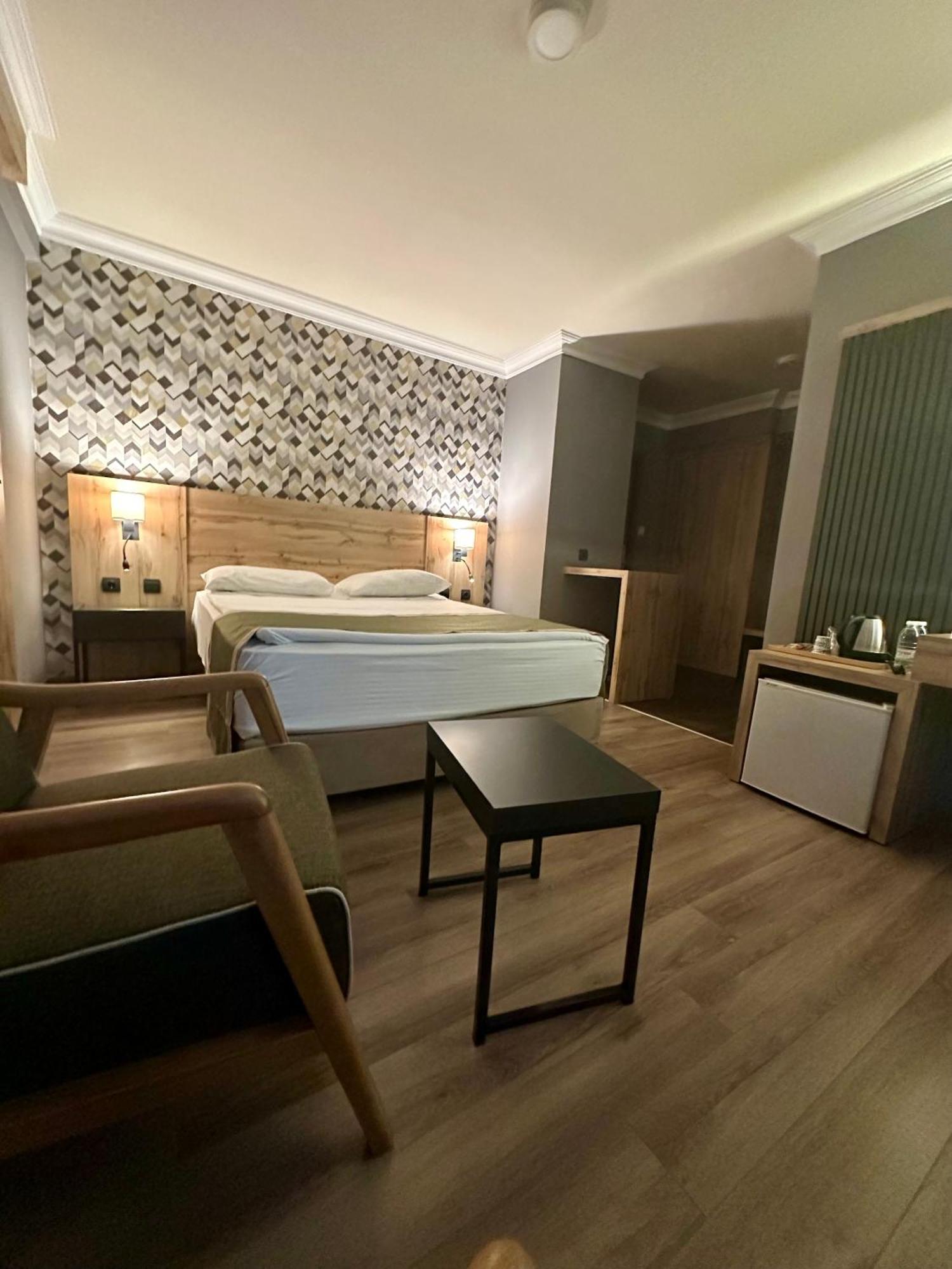 Laodikya Hotel 3*