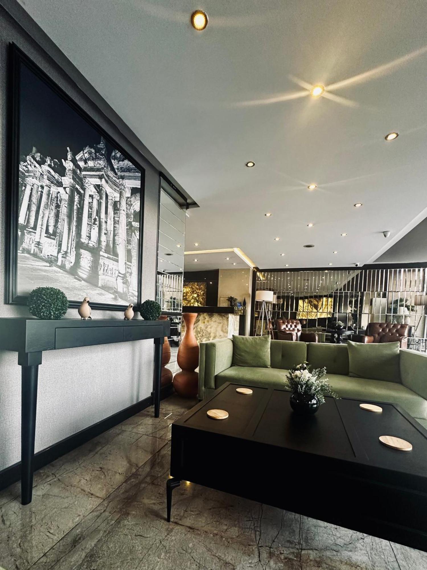 Laodikya Hotel 3*